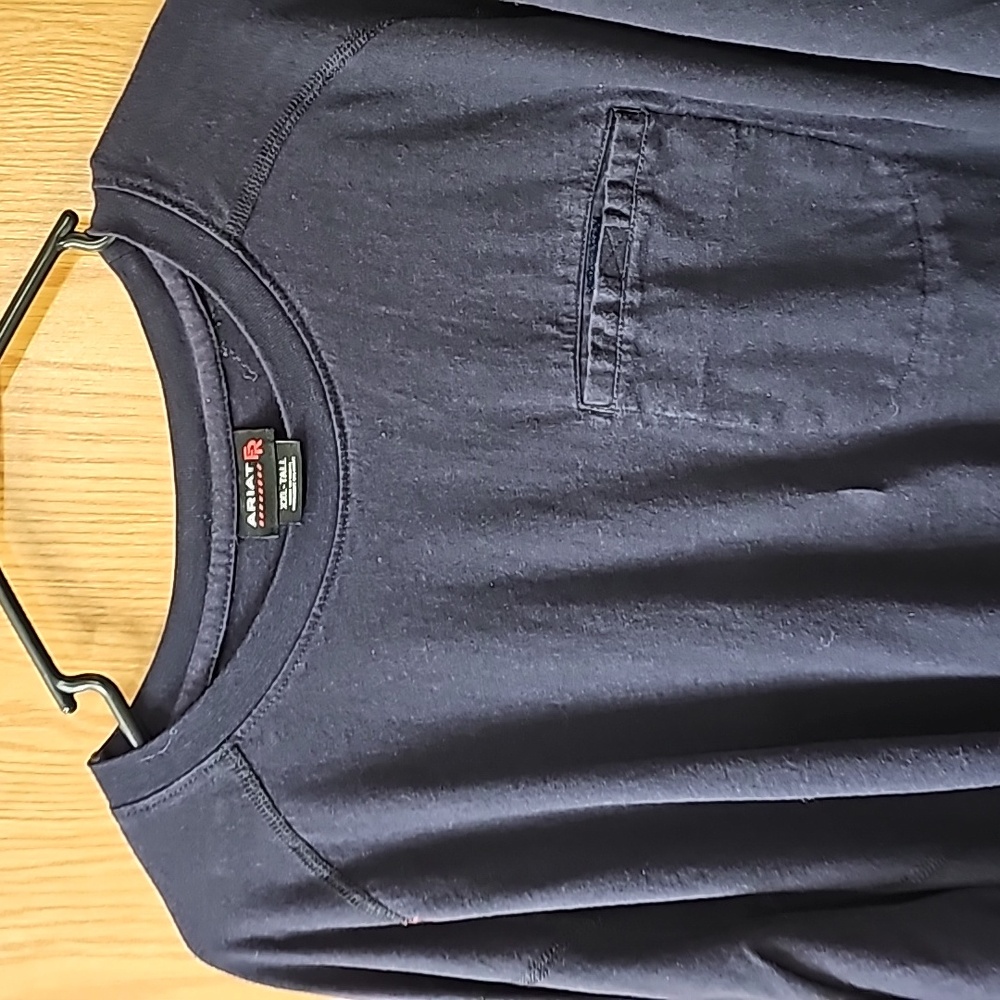Men's Ariat FR navy work long sleeve t-shirt.  EUC.  XXL-TALL